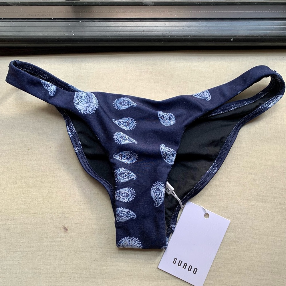 Dark blue bikini bottom size S NWT.